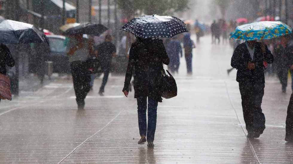 Pronostican lluvias y viento para este lunes en el estado