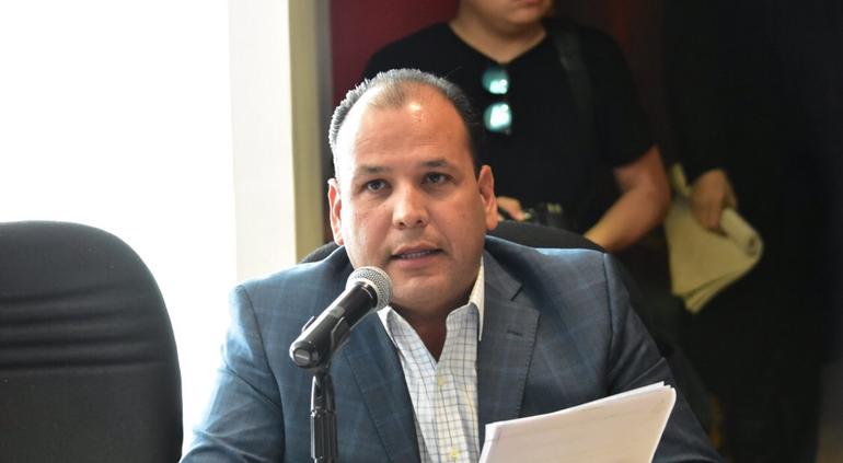 Dejará Omar Bazán el PRI, entra Alex Domínguez en su lugar