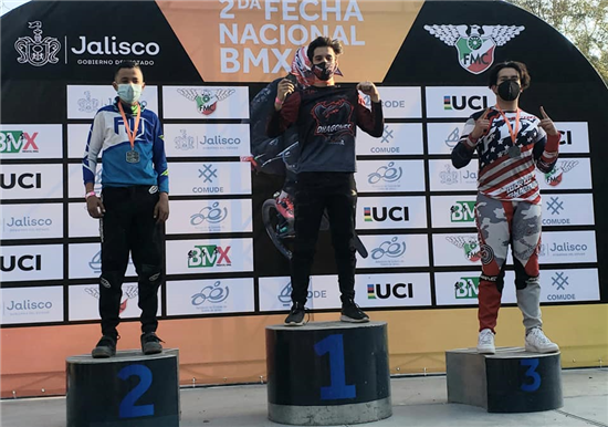 Oscar Herrera y Luis Molinan ganan  en la 2ª Copa Nacional de Bicicross