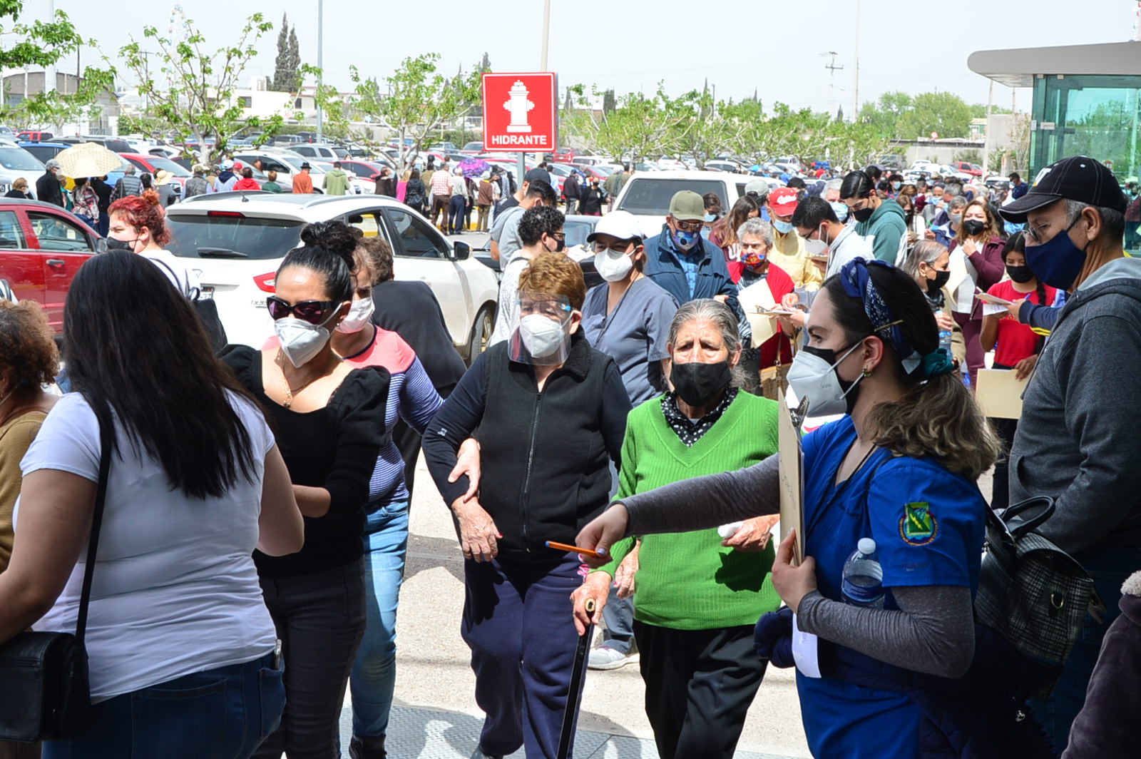 Vacunaron a 19 mil adultos mayores en Chihuahua