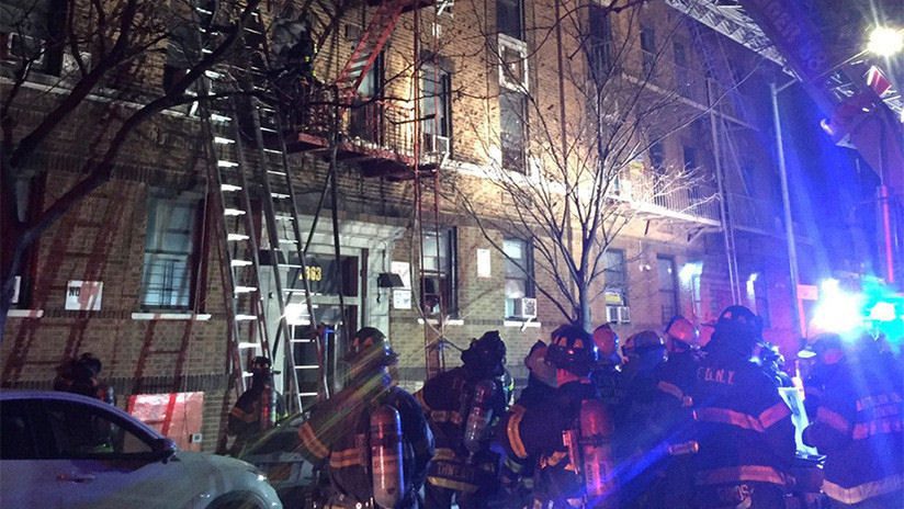 Al menos 17 muertos en un incendio en Nueva York