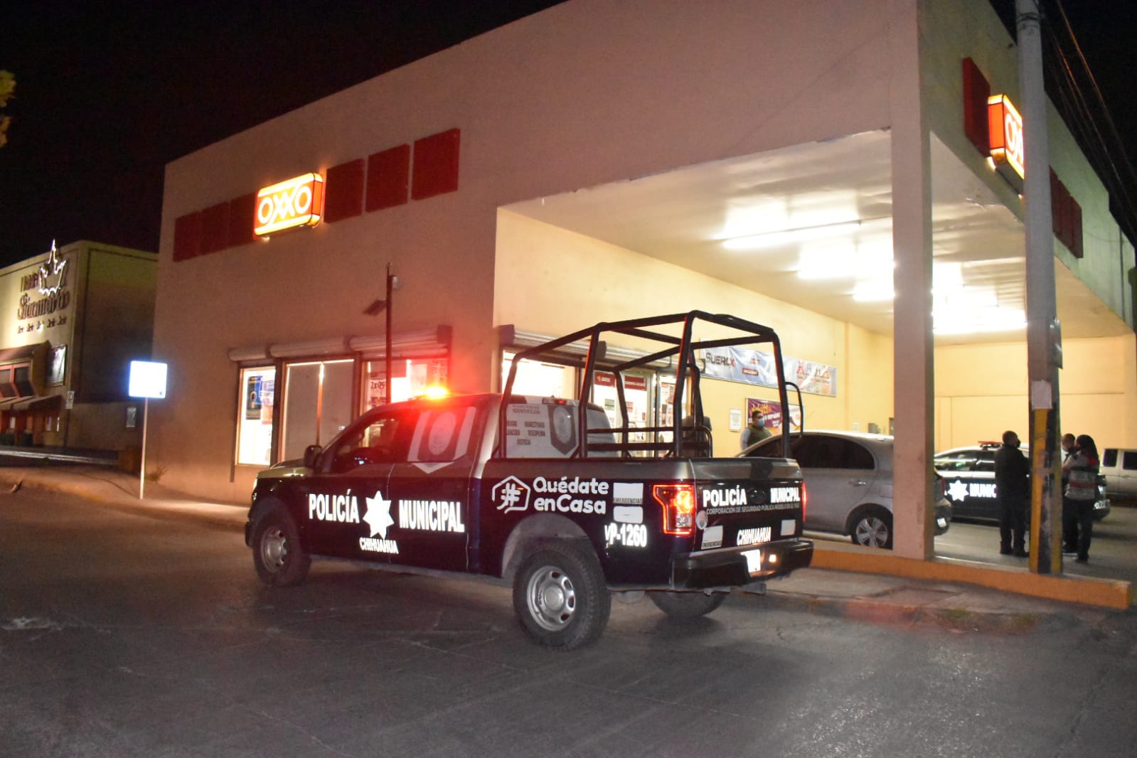 Asaltaron Oxxo en el Ortiz Mena