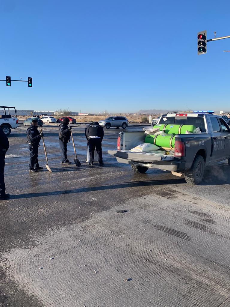 Pide Seguridad Vial extremar precauciones por presencia de hielo negro en algunas calles