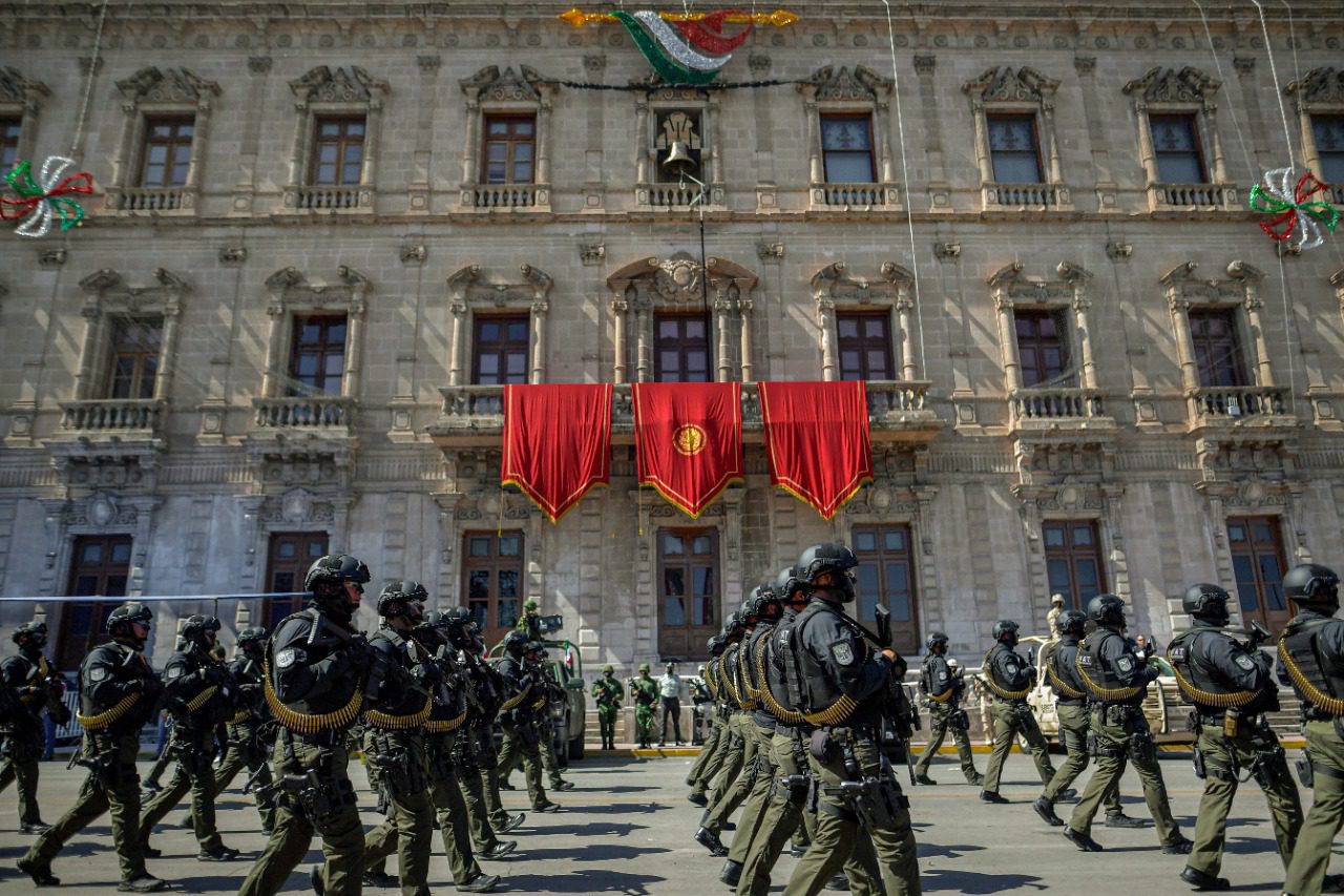 Disfrutaron chihuahuenses del Desfile Cívico-Militar del 16 de Septiembre