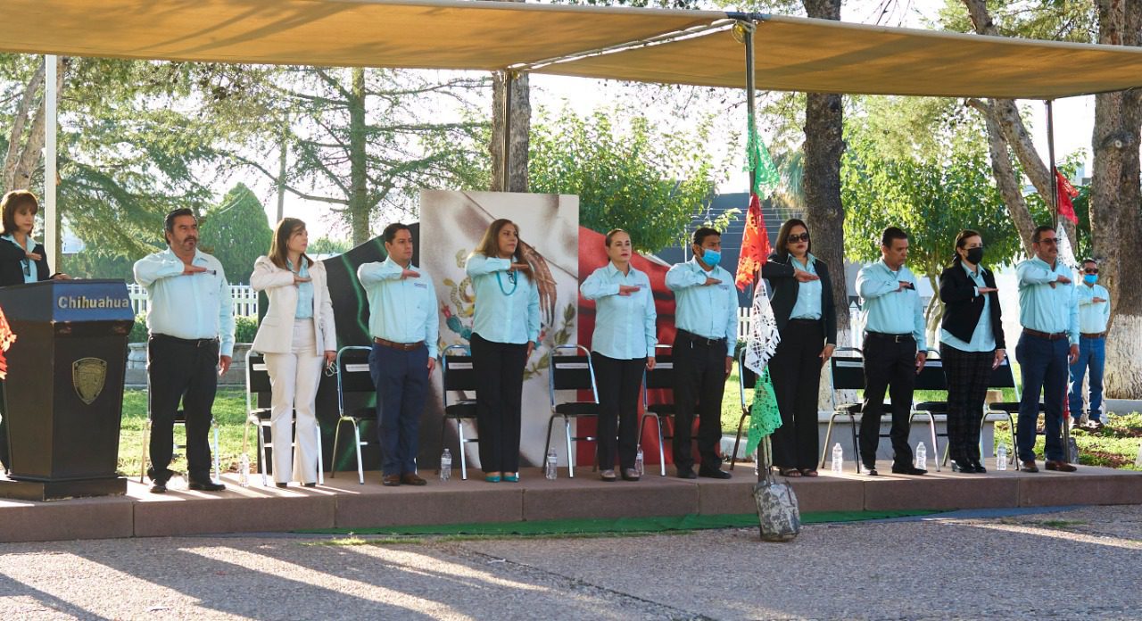 Retoma SEECH eventos cívicos con Honores a la Bandera