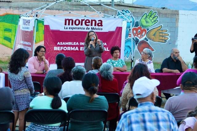 Zarandeada de Morena al PAN en las colonias. . .