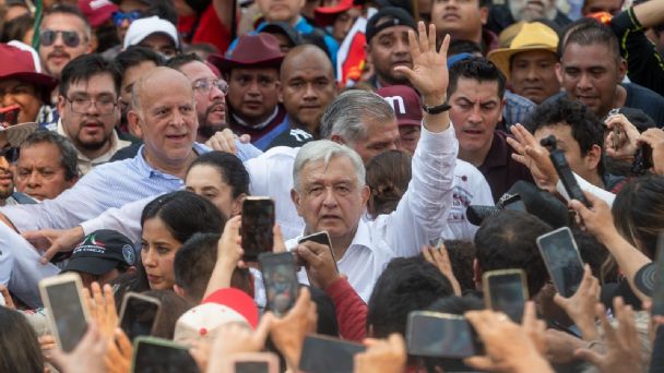 AMLO vislumbra marcha en 2023 como “acto de despedida”