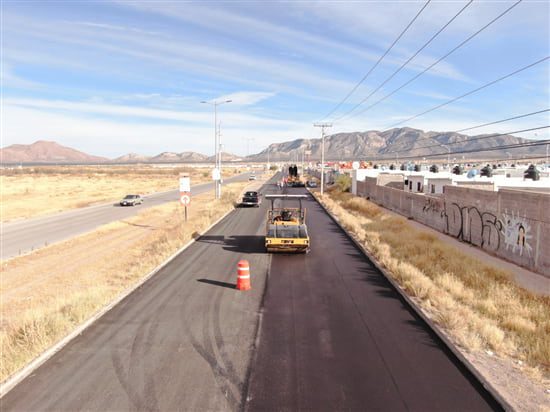 Rehabilita en Chihuahua Capital carpeta asfáltica de la avenida Equus