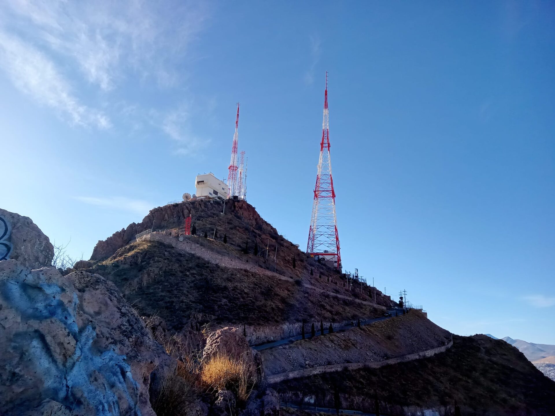 Convocan a los gobiernos federal y estatal declarar Área Natural Protegida al Cerro Coronel