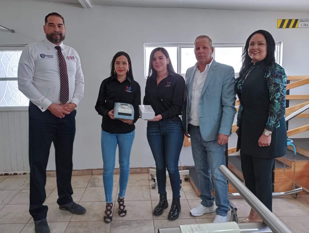 Entrega DIF Estatal equipo médico especializado a nueva UBR de Santa Bárbara