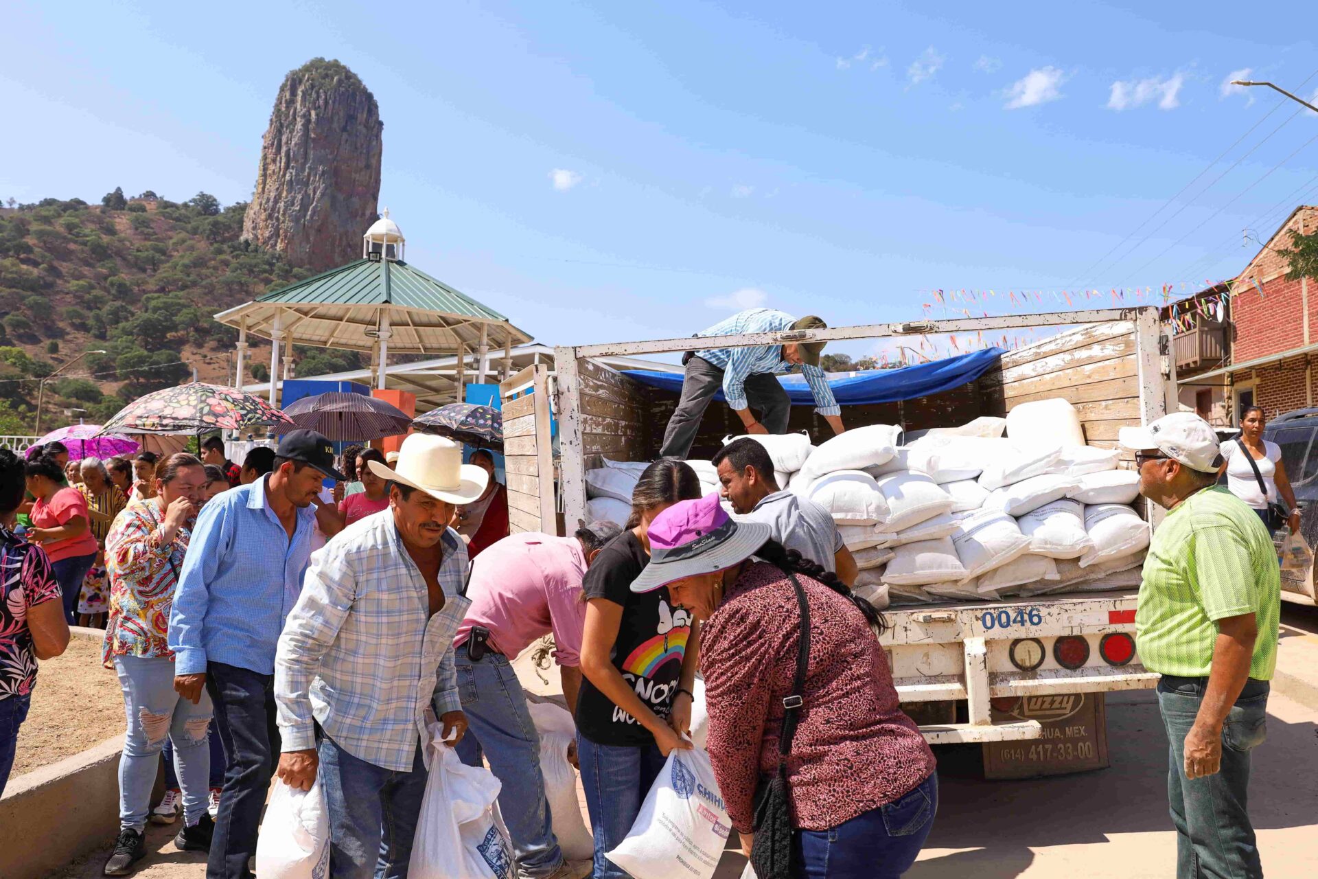 Fortalece Estado a familias del pueblo warijó en Moris