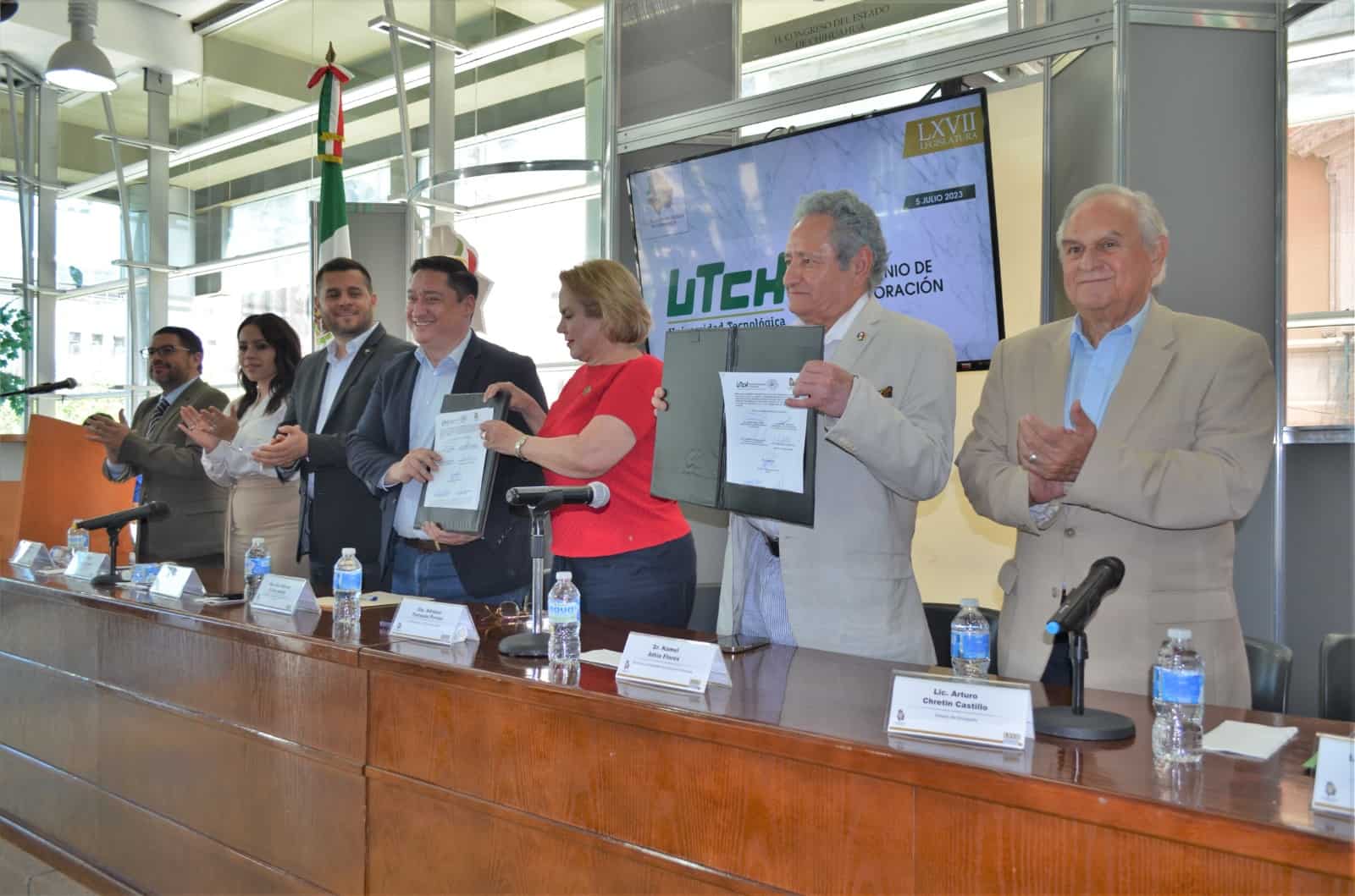 Firman Congreso y la UTCh convenio de colaboración