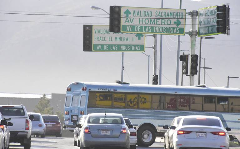 DE RISA: AFIRMA PAN QUE SEMÁFOROS NO SIRVEN POR CORTES DE ELECTRICIDAD… LOGRA MORENA RESOLUCIÓN CONTRA AUMENTO A TARIFA DE TRANSPORTE… DIPUTADOS PANISTAS TRATAN DE EVIDENCIAR A CRUZ Y EL EVIDENCIADO SERÁ BONILLA…