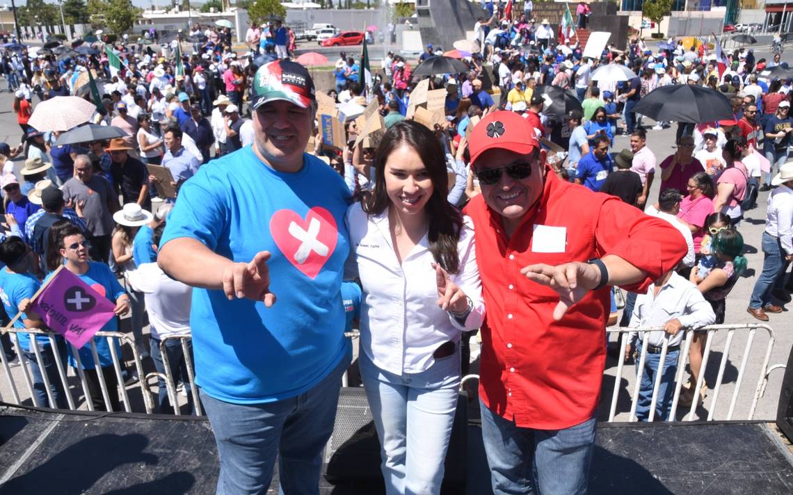 EL PRIANRD REPARTIÓ LOS 300 DISTRITOS FEDERALES. . . MOVIMIENTO CIUDADANO YA TIENE CANDIDATOS FEDERALES EN CHIHUAHUA. . . DIPUTADOS DE MORENA CELEBRAN EL REGRESO DE LOS TRENES DE PASAJEROS. . .