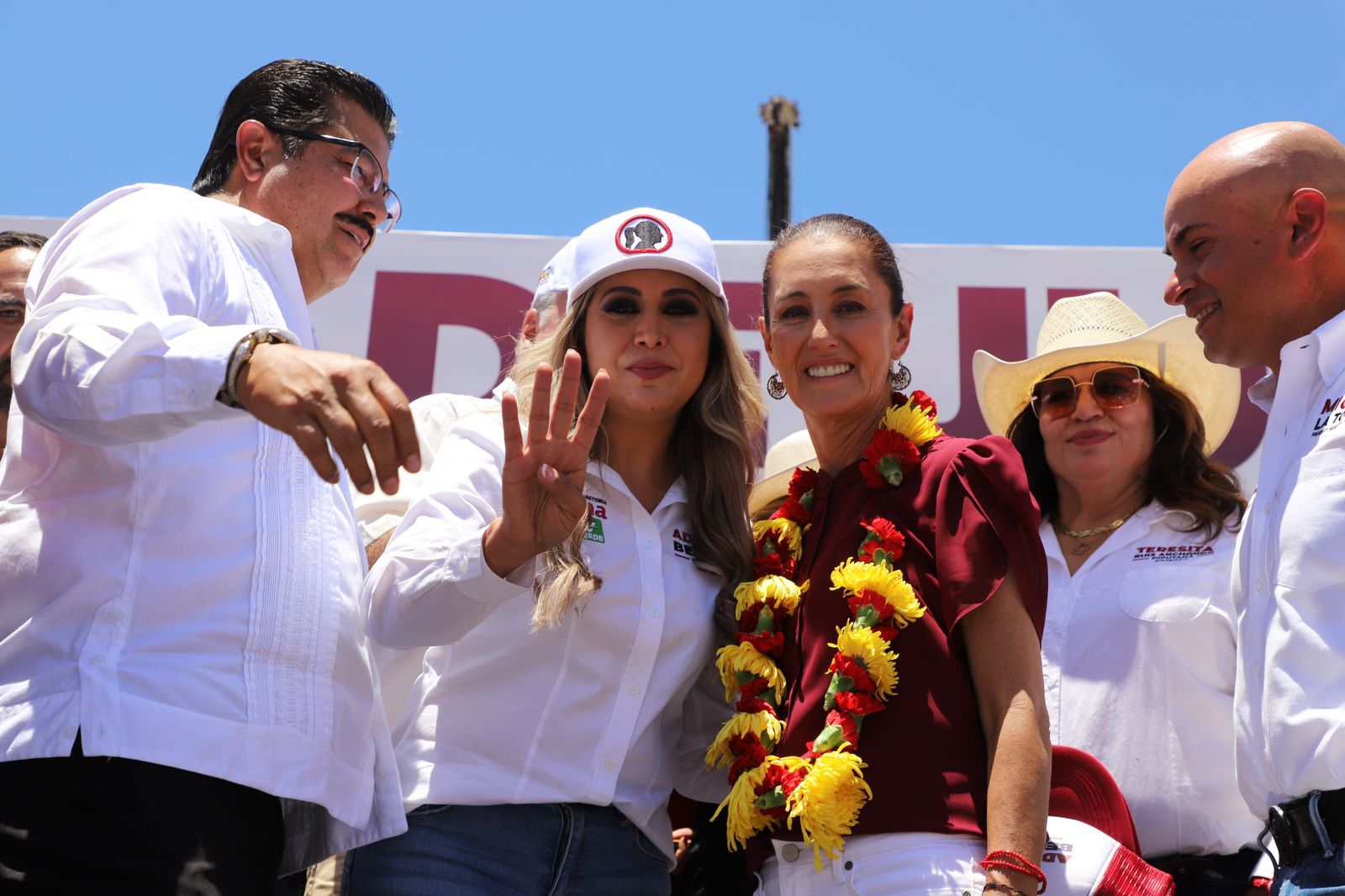 Adriana Beltrán presente en el cierre de Campaña de Claudia Sheinbaum; Impulsará propuestas de Sheinbaum en pro de la mujer