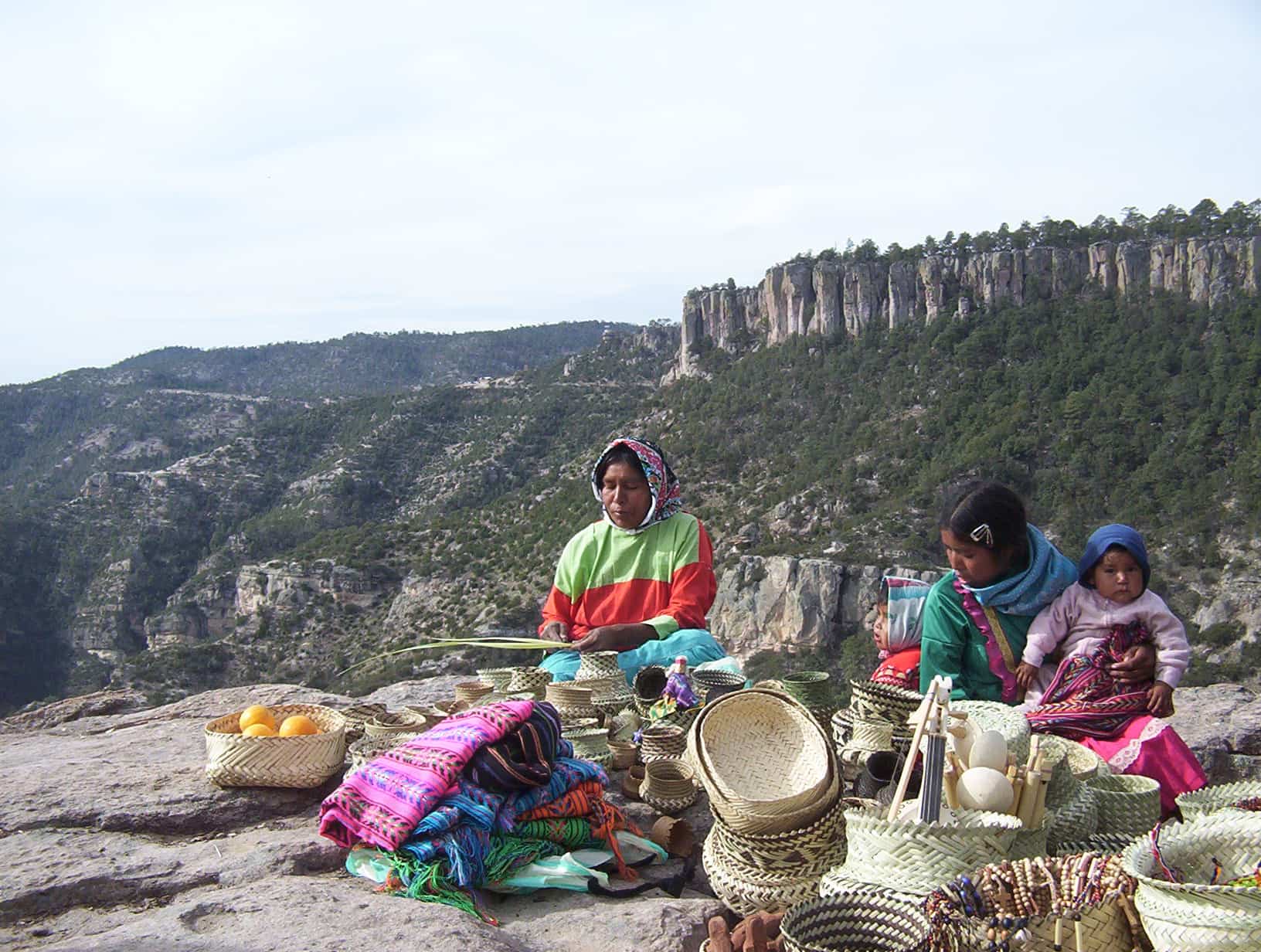 Se deben ampliar los derechos de participación de los pueblos indígenas