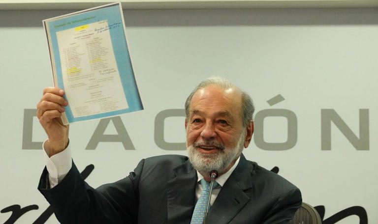 Carlos Slim lanza más de 600 libros gratuitos que puedes descargar en PDF