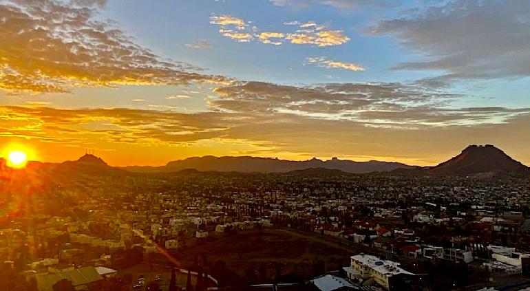 Chihuahua: Calor intenso y posible lluvia en el pronóstico para hoy