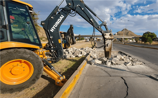 Inician demoliciones para rehabilitación de losetas de la Vialidad Sacramento