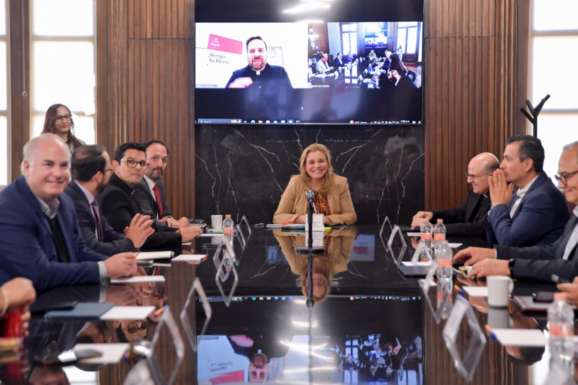 LLEGA A CHIHUAHUA UNIVERSIDAD ANÁHUAC DE LOS LEGIONARIOS DE CRISTO. . . MARU CAMPOS VIAJA A TAIWÁN. . . SIEMPRE APOYARÉ A QUIEN BUSQUE EL BIENESTAR DE LA COMUNIDAD: CPC. . .