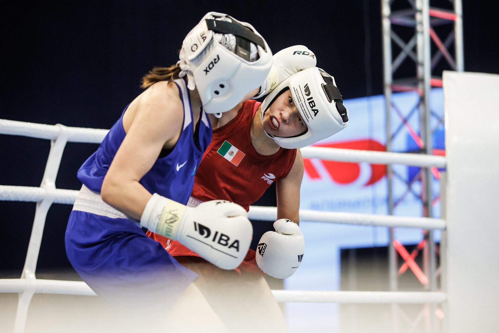 La boxeadora Valentina Muñoz gana bronce en España