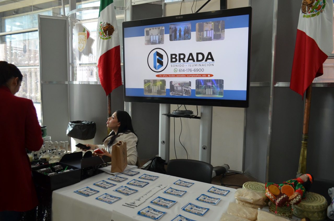 Organiza Unidad de Igualdad de Género, el Primer Bazar Navideño del Congreso del Estado