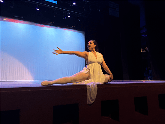 Exitosa presentación en la Muestra Municipal de Danza 2025