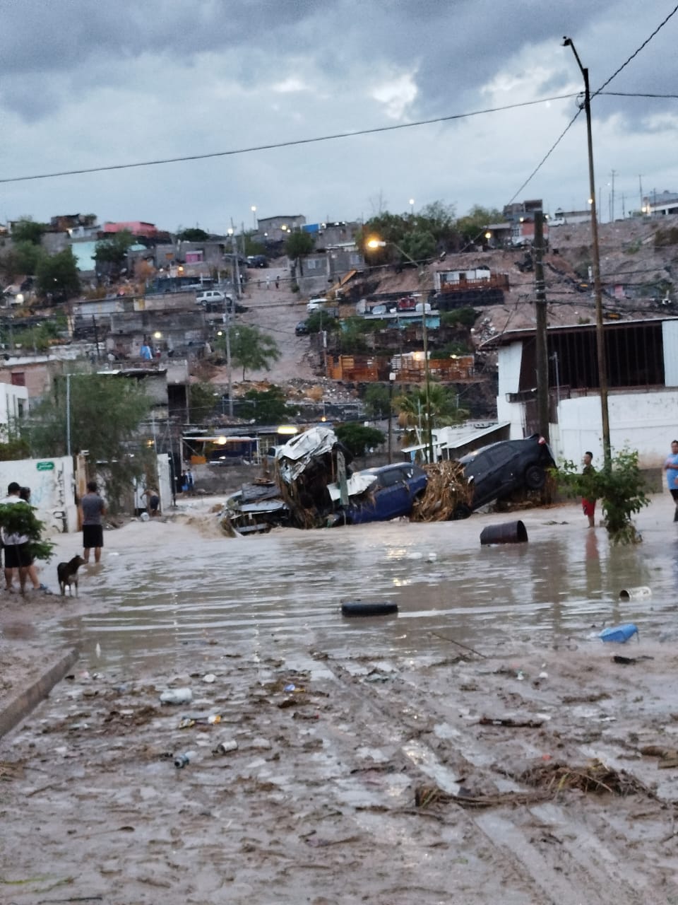 Lluvias torrenciales provocan inundaciones en la Zona Norponiente de Ciudad Juárez