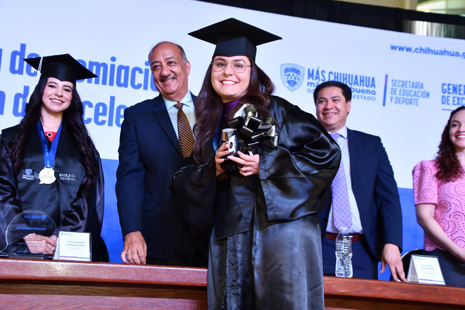 Reconoce Generación de Excelencia a más de 3 mil 700 estudiantes de la Región Chihuahua