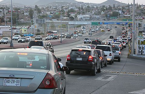 Probables cielos nublados y lluvias aisladas para este domingo