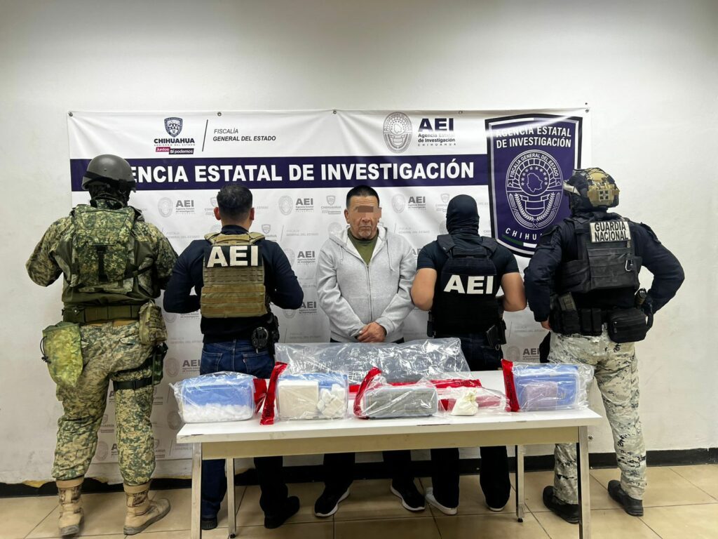 Detiene AEI en operativo a sujeto con casi tres kilos de fentanilo en la colonia Eréndira