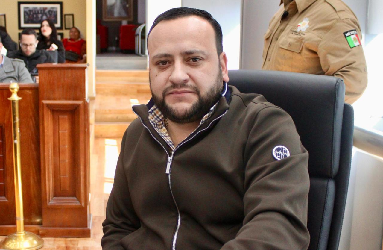 “No se puede linchar a quien se atreve a ejercer su libertad”; se solidariza Arturo Medina con Edith Palma y Rosana Díaz