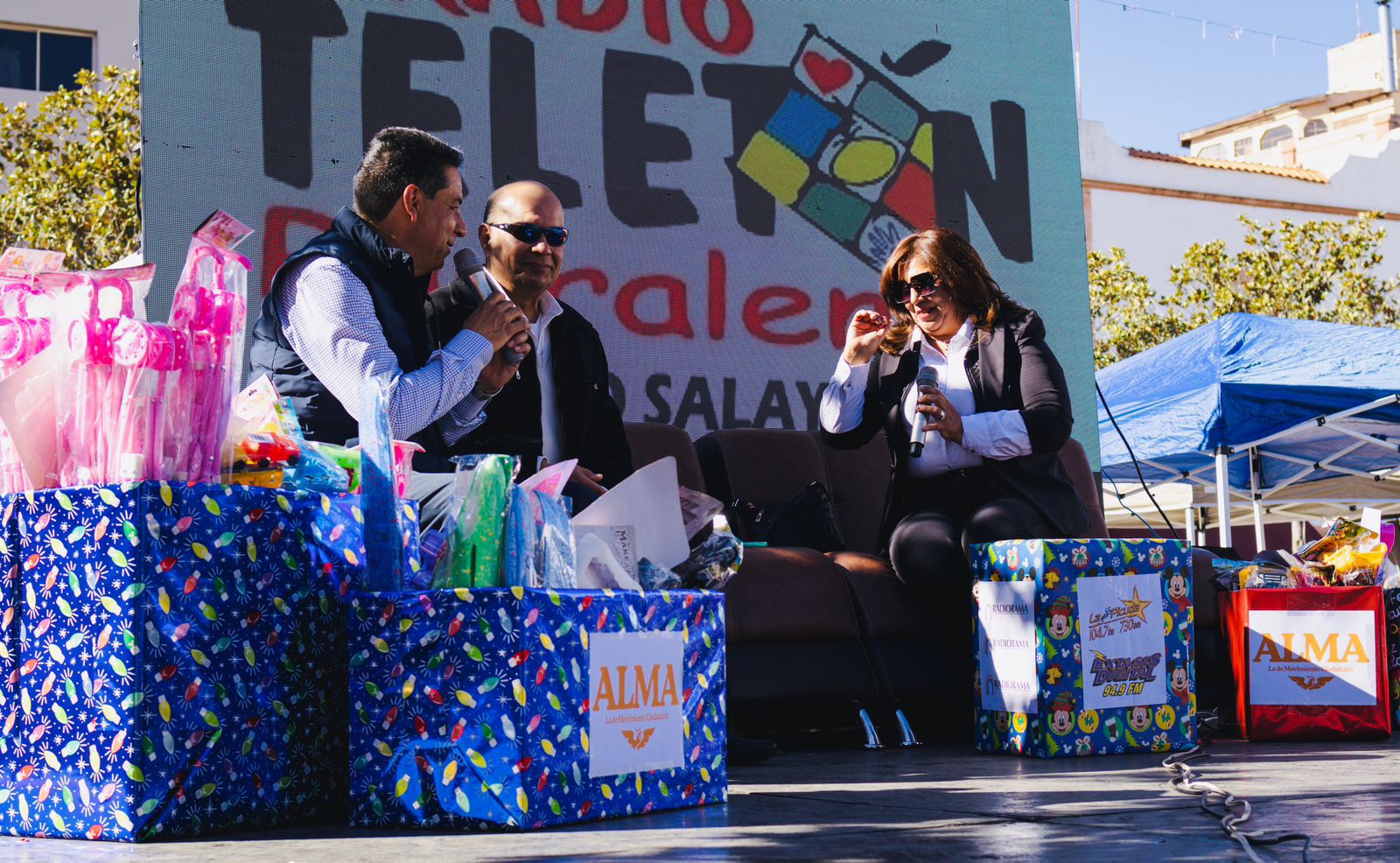 Diputada Alma Portillo participa en el Radioteletón Parralense 2025