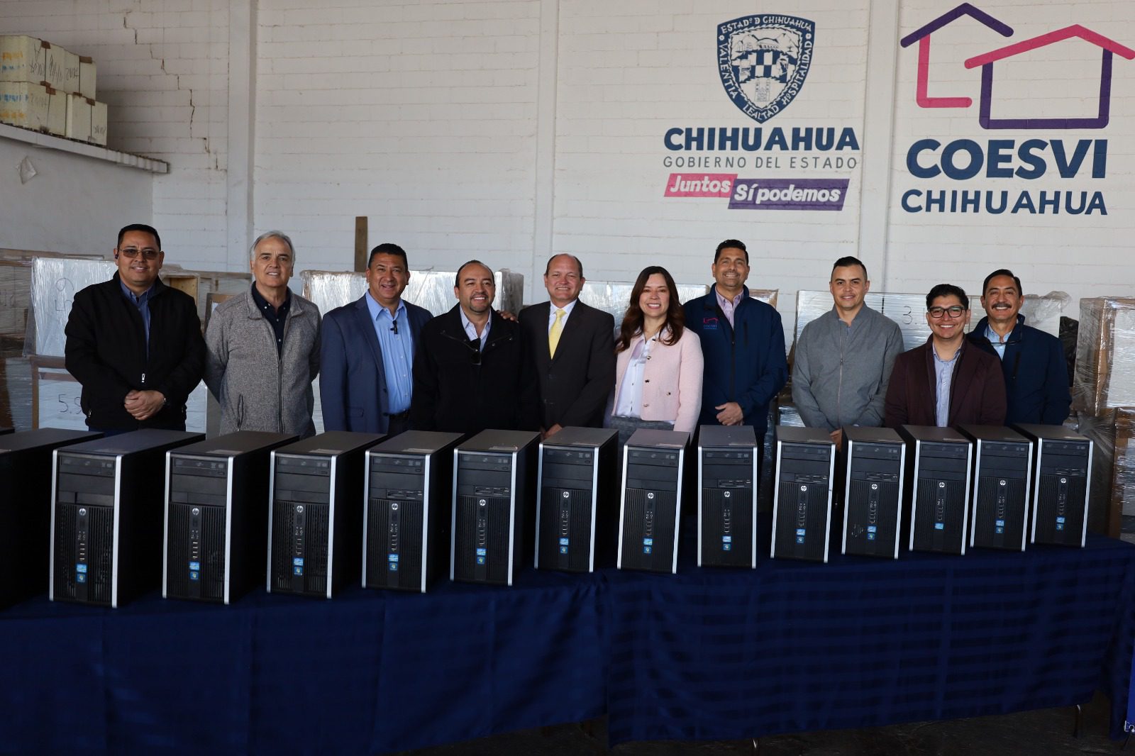 Dona Coesvi 50 equipos de cómputo para fortalecer la educación de niñas, niños y adolescentes