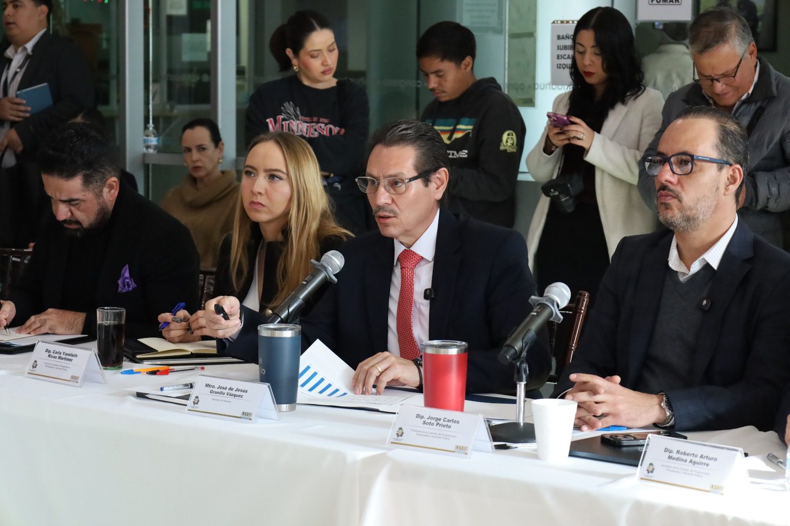 POSTURAS DIVIDIDAS ANTE EL AUMENTO DEL ISN EN CHIHUAHUA. . . QUIEREN AUDITAR A LA CONAGUA. . . PESIMO NOMBRAMIENTO EN LA JMAS JUÁREZ. . .