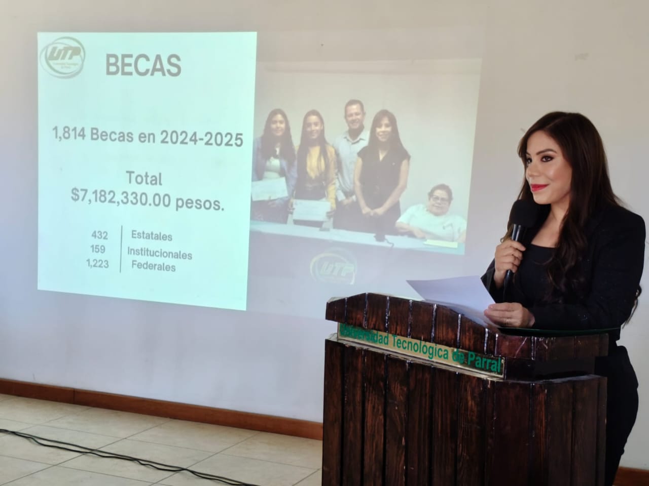 Presenta rectora de la UT Parral informe de actividades