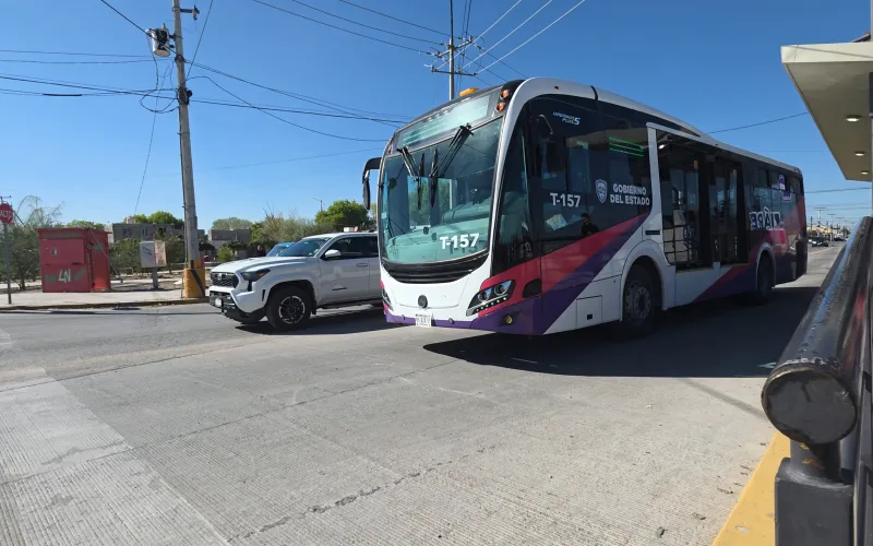 Anuncia JuárezBus cierres en BRT-1 por Desfile de Aniversario de Ciudad Juárez