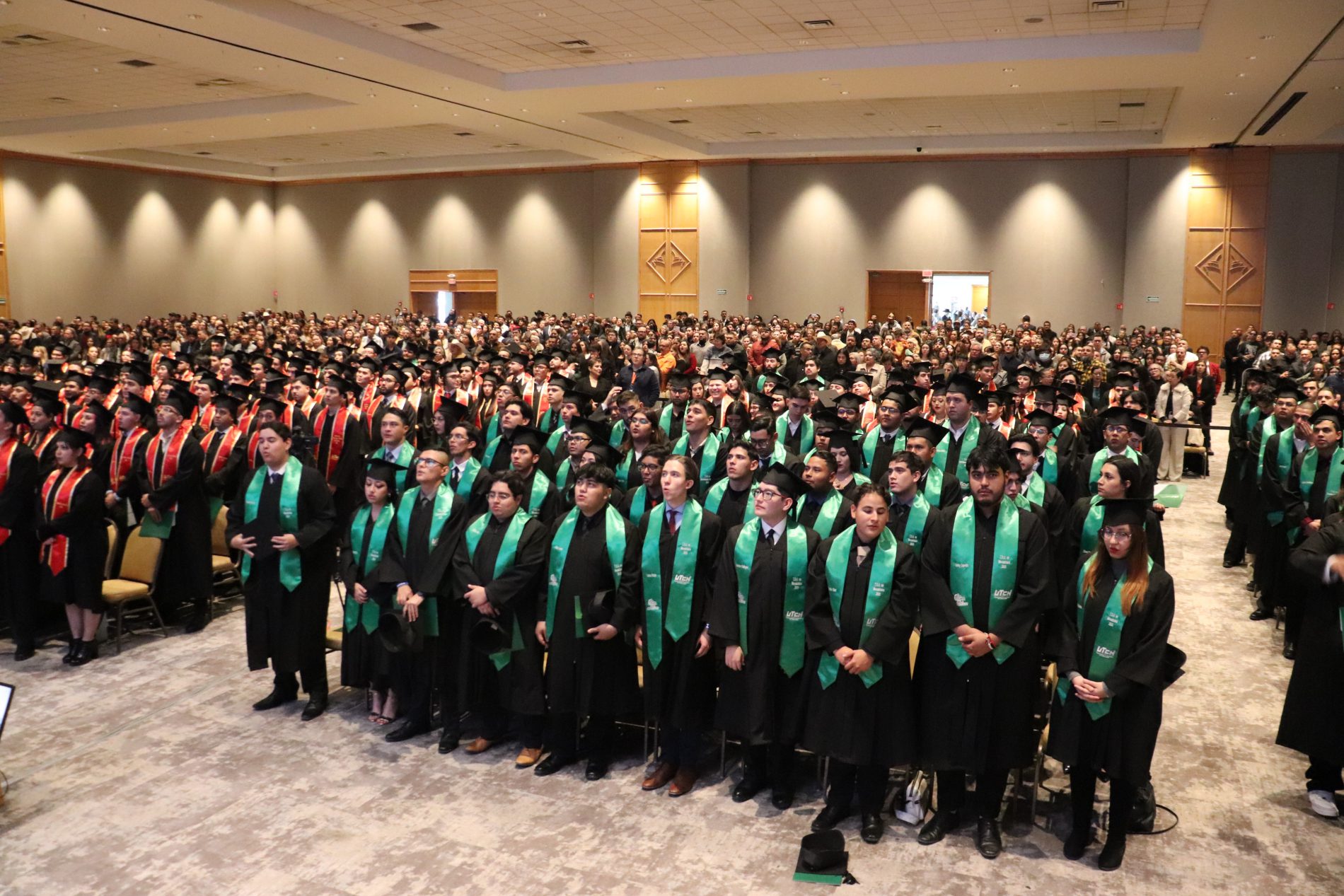 Egresan 699 estudiantes de la Universidad Tecnológica de Chihuahua