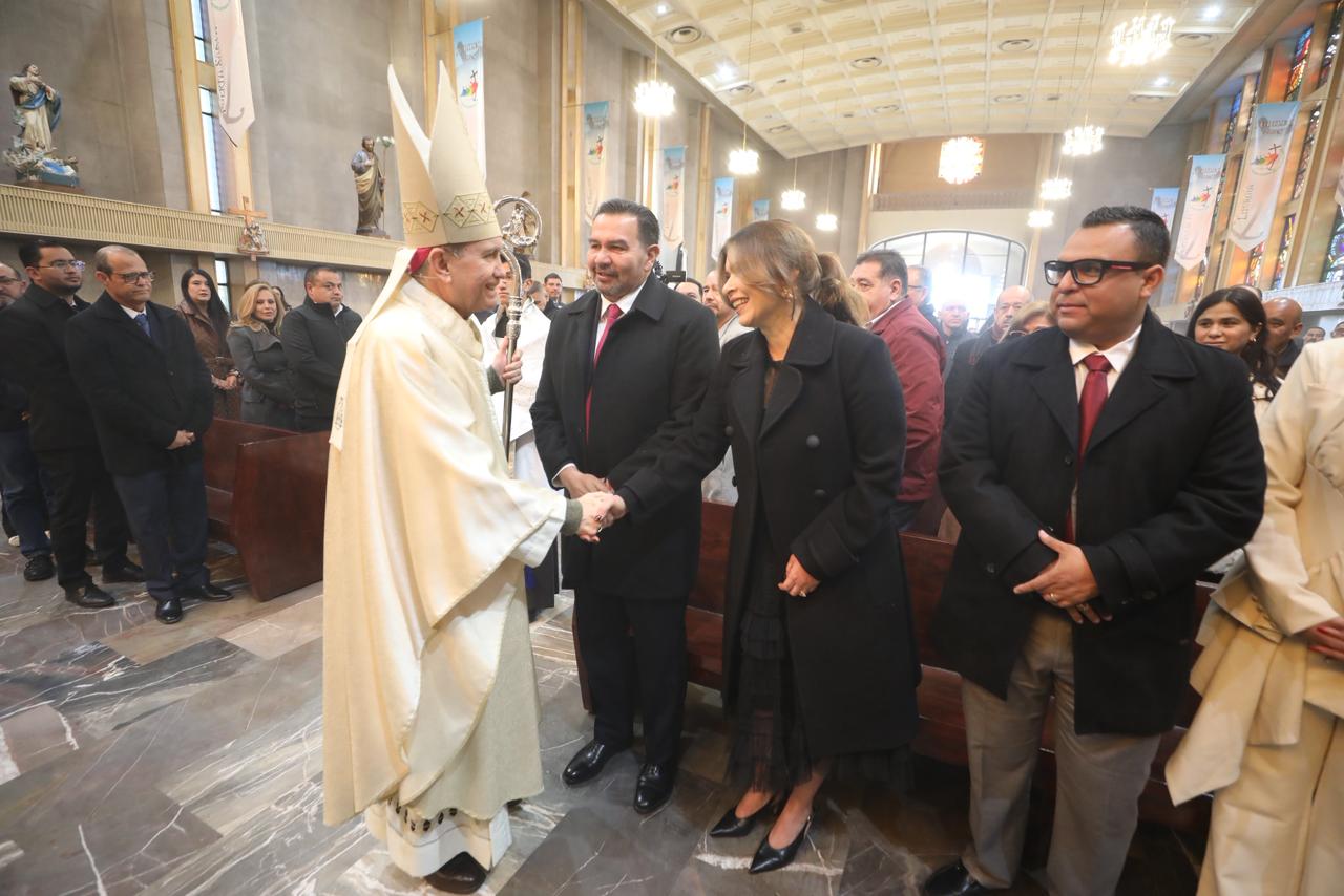 Asiste el Presidente Pérez Cuéllar a misa por el 366 aniversario de Ciudad Juárez