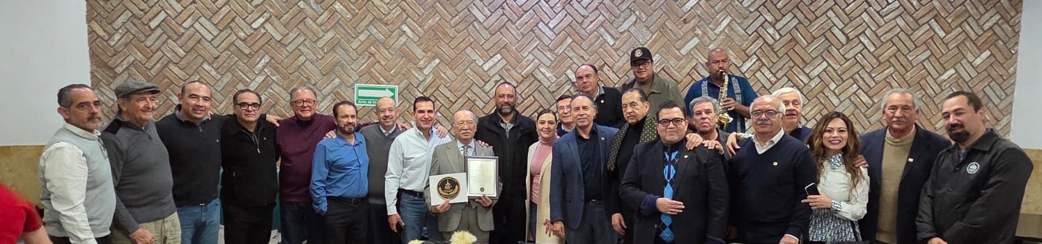 Reconocen trayectoria del empresario juarense Francisco Yepo