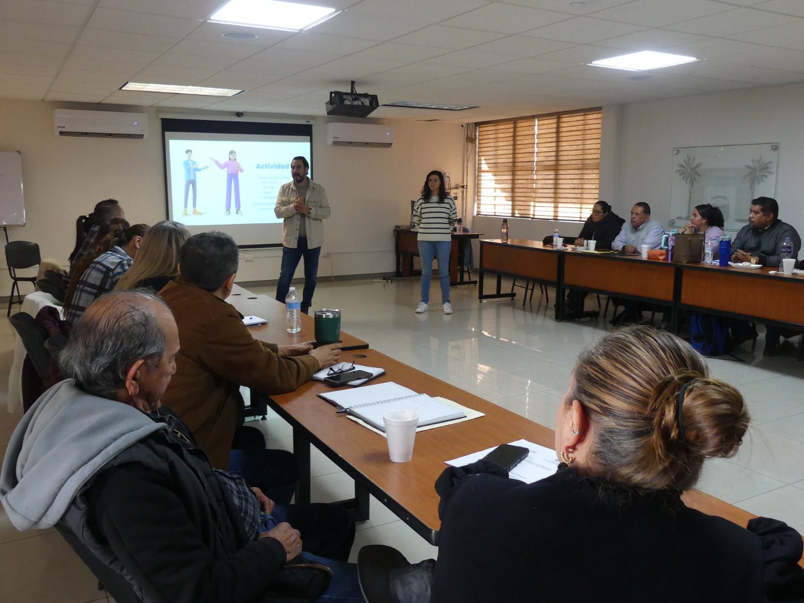 Capacita Conalep al personal educativo en atención psicosocial previo al inicio del semestre