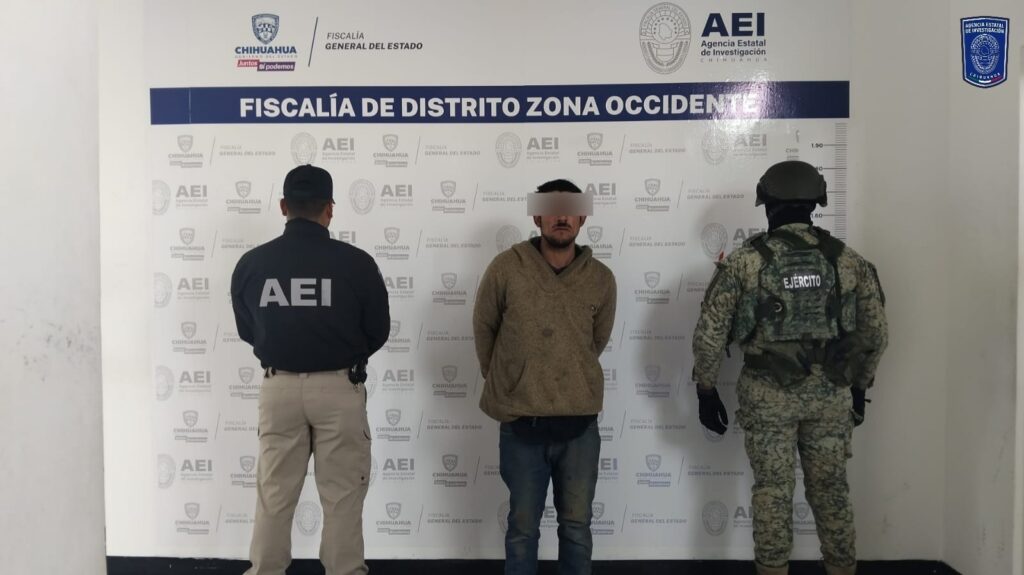 Recuperan dos pick up y una motocicleta con reportes de robo