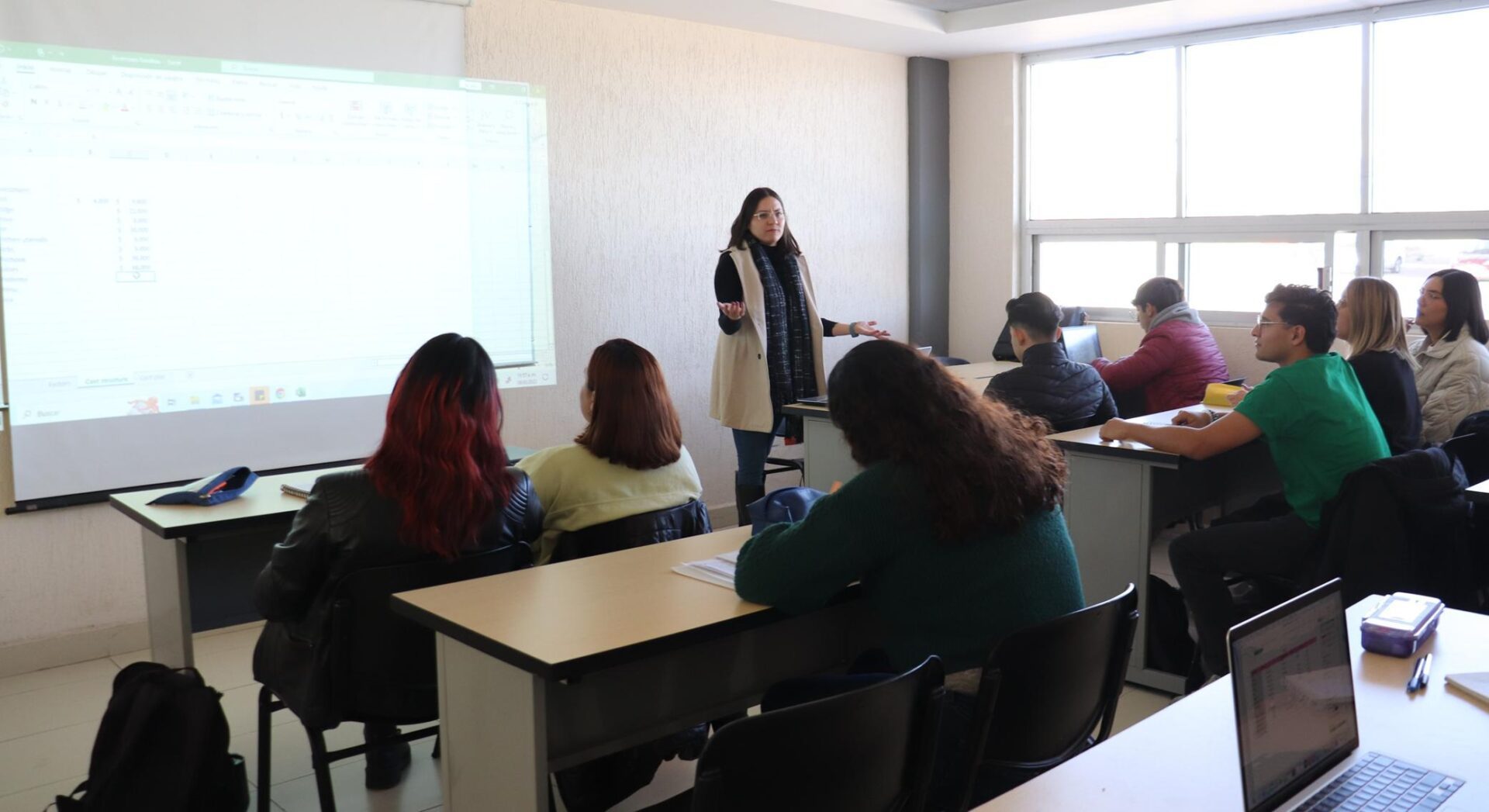 Ofrece UTCH diplomados en inglés y francés a través de su Centro de Idiomas
