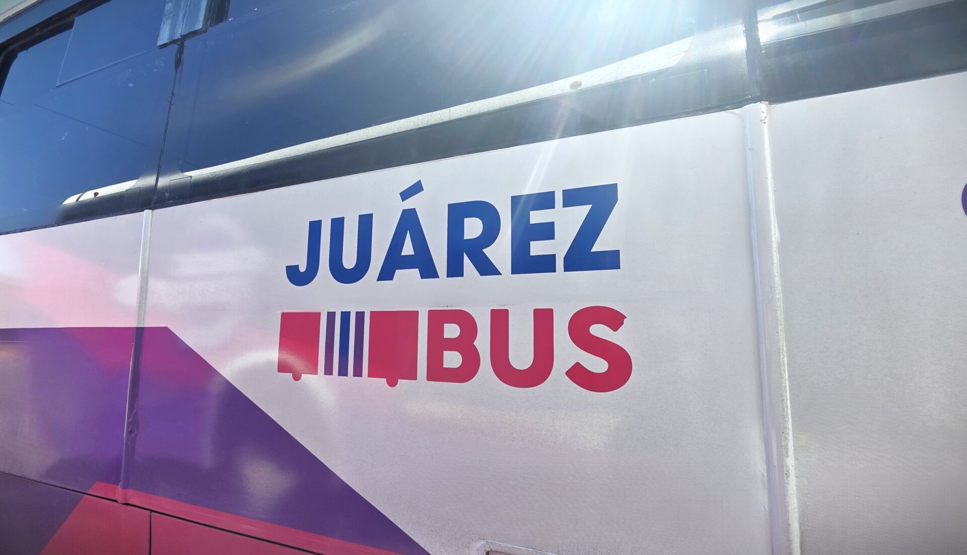 Invita JuárezBus a estudiantes a tramitar y renovar su tarjeta preferencial