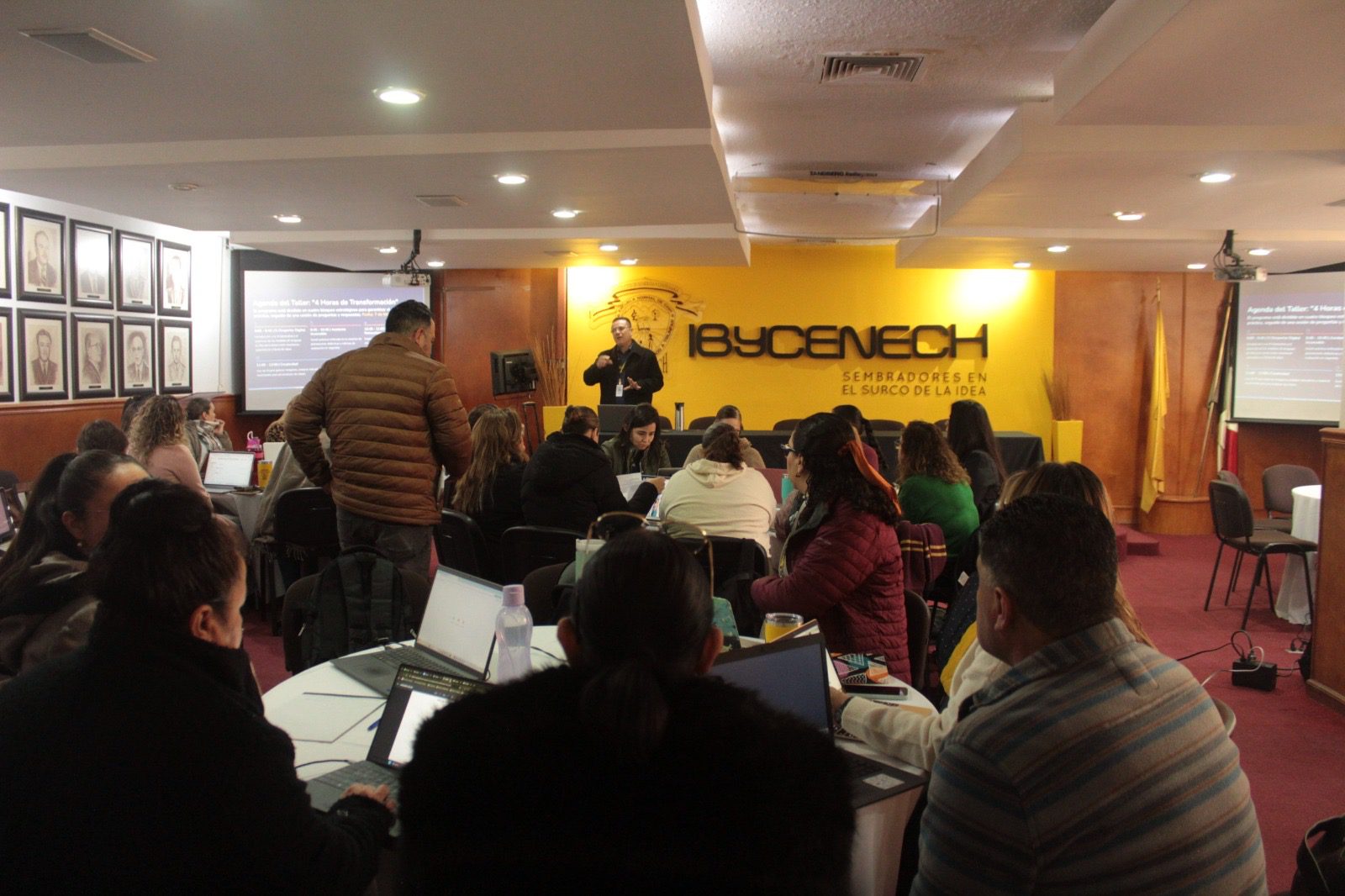 IByCENECH afina su rumbo académico de cara al próximo semestre