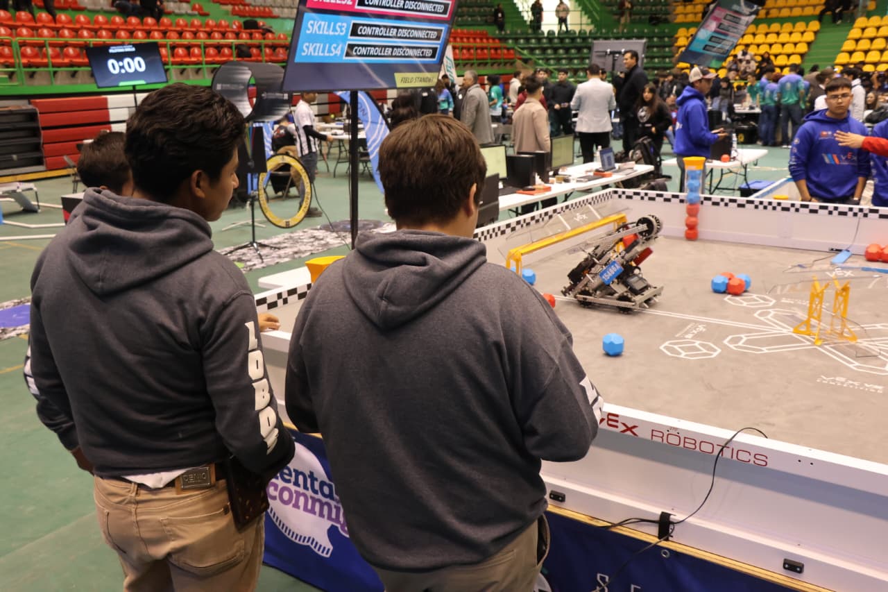 Reúne Cobach a más de 500 estudiantes en el Segundo Campeonato Estatal de Robótica y Habilidades STEM