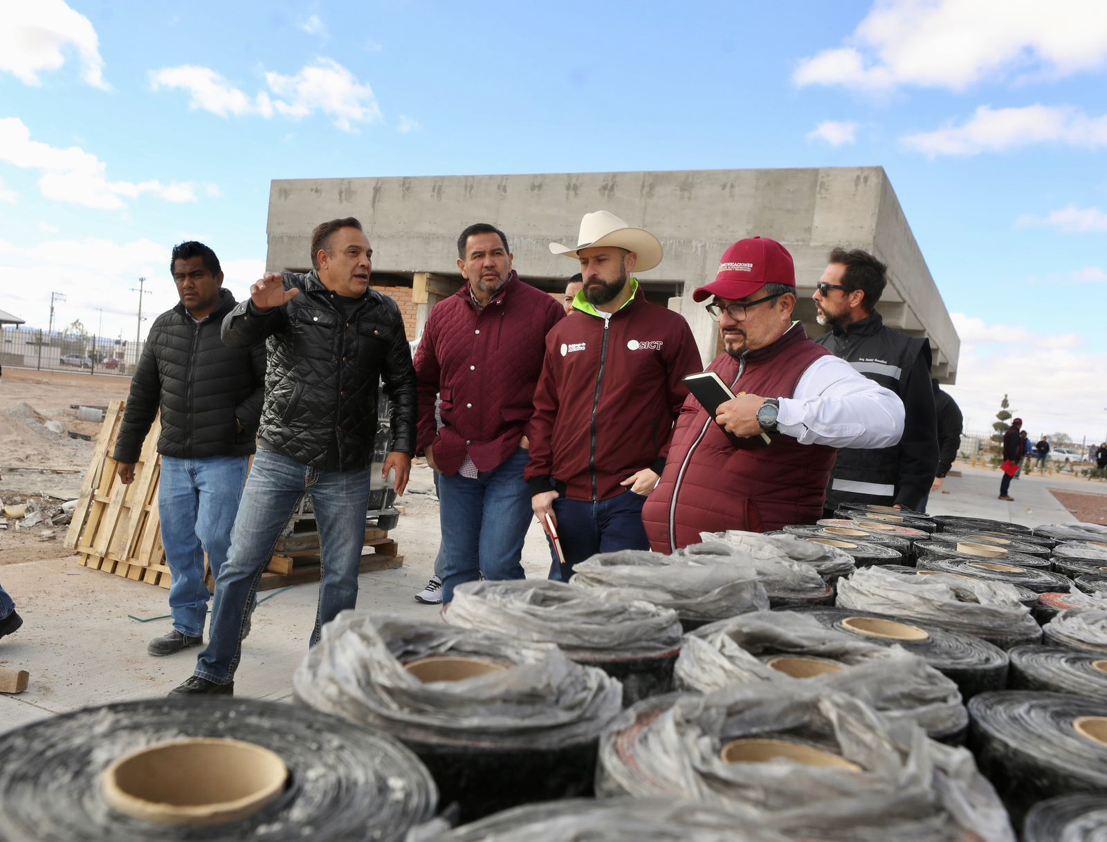 Supervisa Cruz Pérez Cuellar avances del CBTIS 291