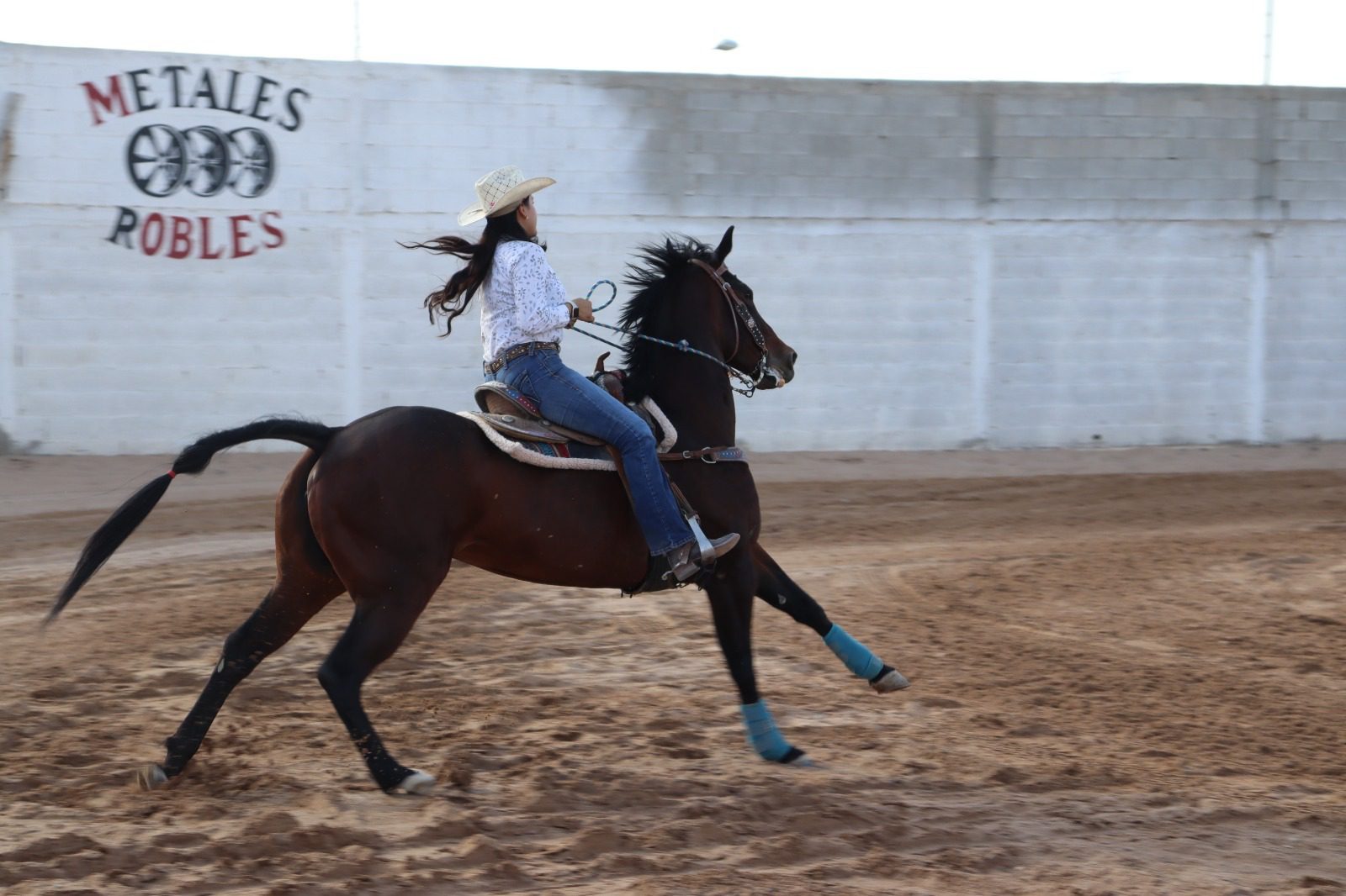 Preparan Rodeo para el Día de la Mujer