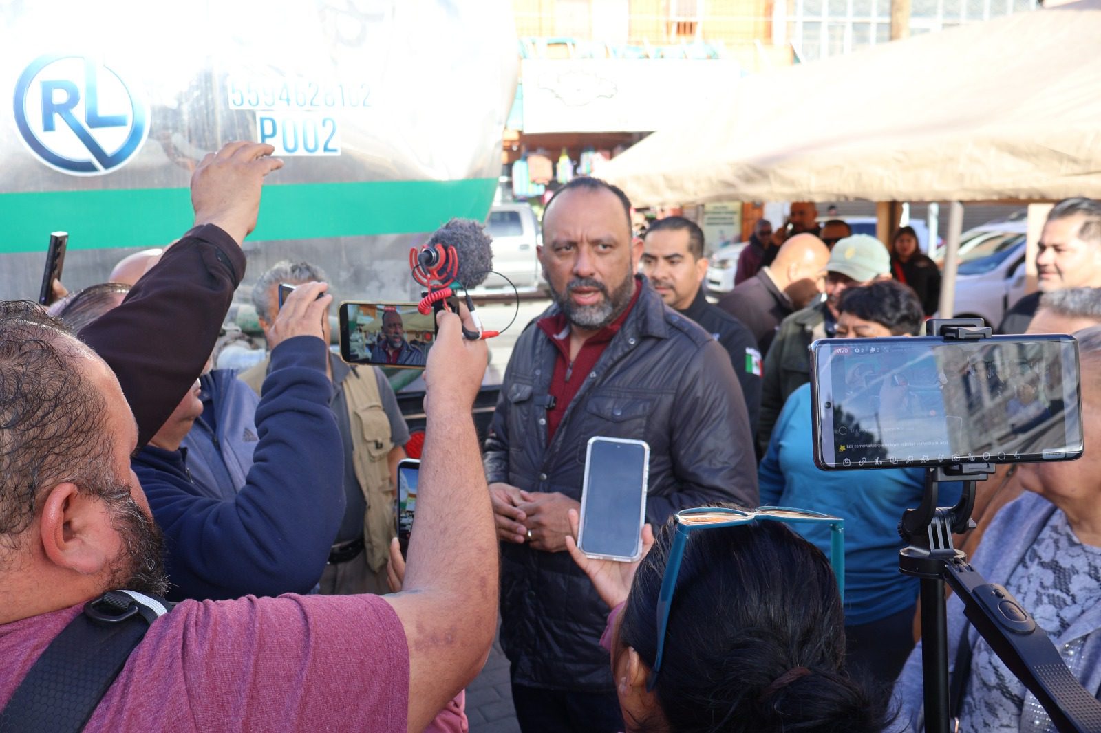 Encabeza Secretario del Ayuntamiento operativo integral de limpieza en la Zona Centro de Ciudad Juárez