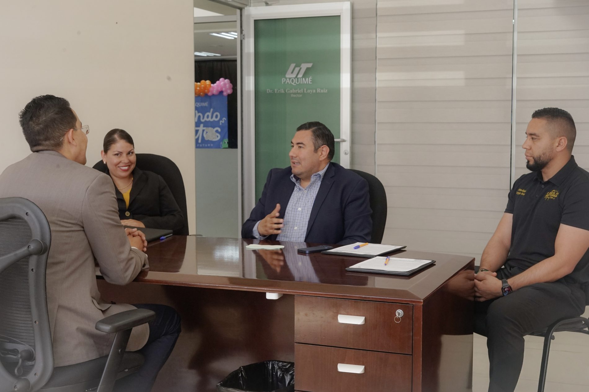 Formalizan alianza estratégica UT Paquimé y Coparmex